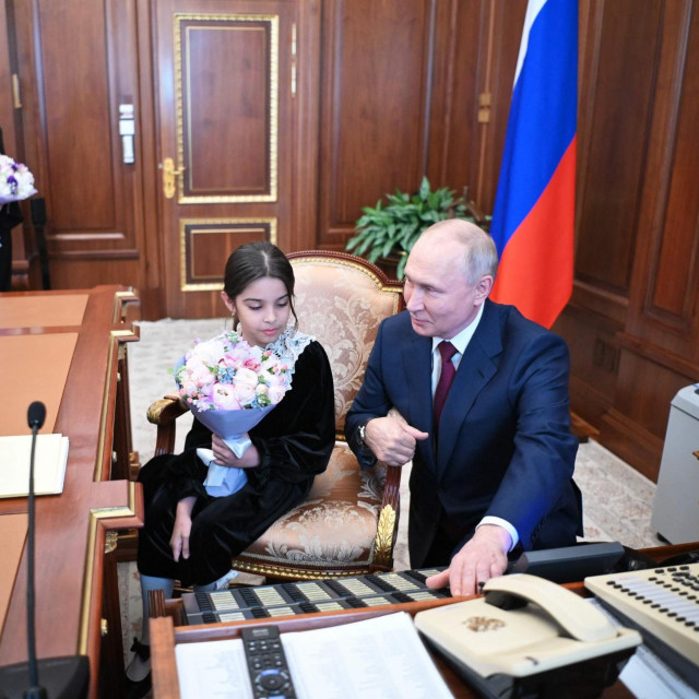 Vladimir Putin i Raisat Akipova