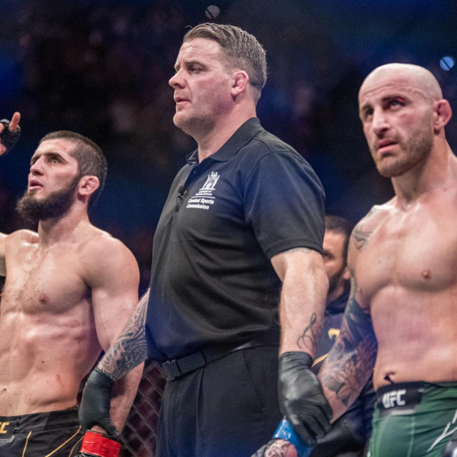 &lt;p&gt;February 12, 2023, Perth, Perth, Australia, Australia: PERTH, AUSTRALIA - FEBRUARY 12: (L-R) Islam Makhachev celebrates his victory over Alex Volkanovski in their Lightweight title fight during the UFC 284 event at Rac Arena on February 12, 2023 in Perth, Australia.,Image: 755650838, License: Rights-managed, Restrictions:, Model Release: no, Credit line: Matt Davies/Zuma Press/Profimedia&lt;/p&gt;