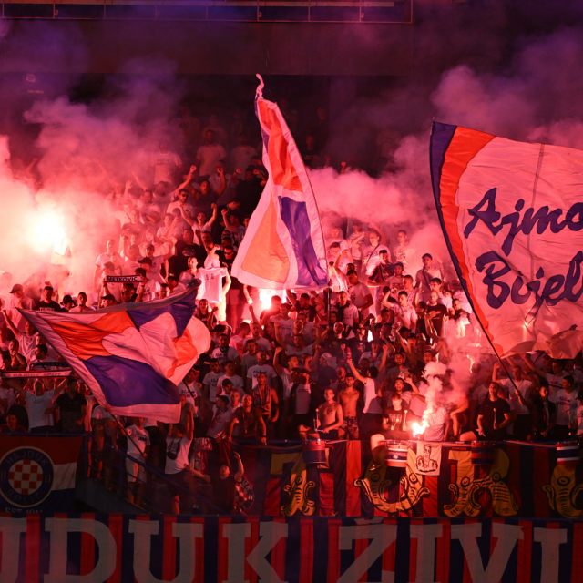 Baklje Torcida