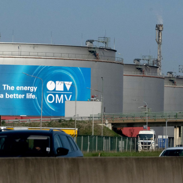 &lt;p&gt;Najveća austrijska rafinerija OMV blizu Beča&lt;/p&gt;