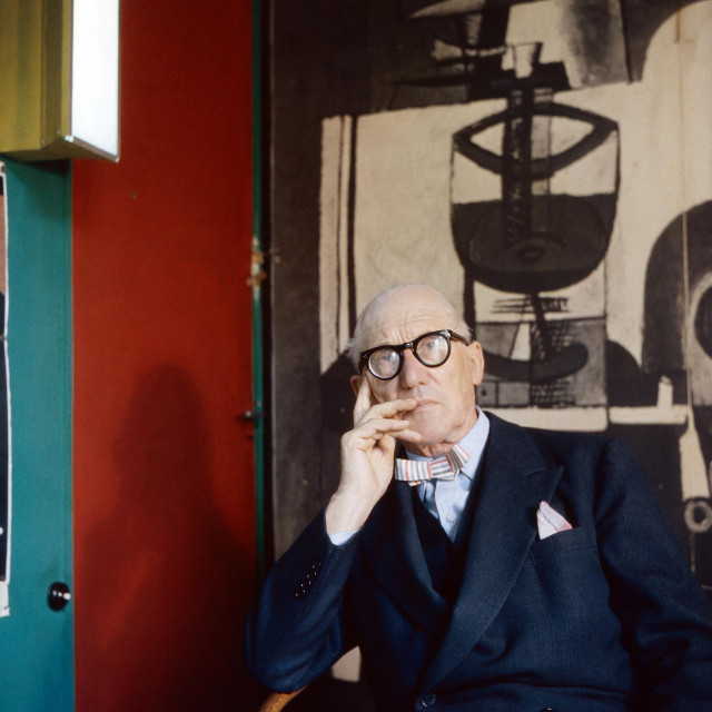 Le Corbusier u svom studiju 60-ih