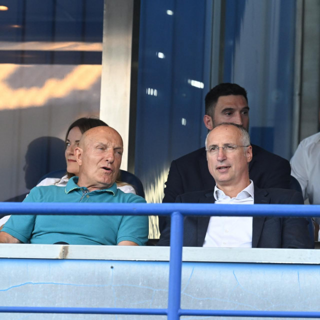 &lt;p&gt;Ivica Puljak u svečanoj loži maksimirskog stadiona na derbiju Dinama i Hajduka&lt;/p&gt;