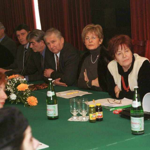 &lt;p&gt;Branimir Dopuđa i Mirjana Rakić (druga s desna)&lt;/p&gt;
