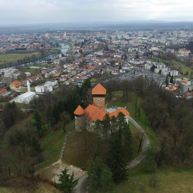 Panorama grada Karlovca 