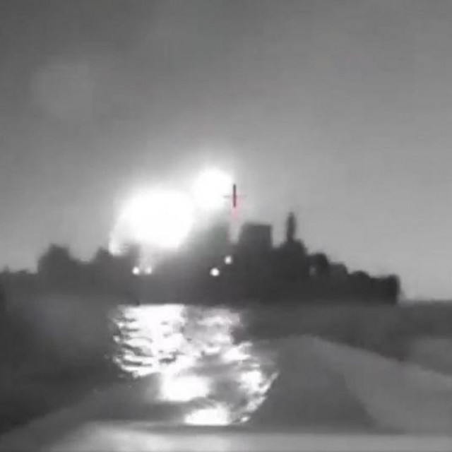 Igor Tabak; u Crnom moru pogođen je ruski ratni brod