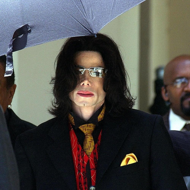 Michael Jackson na prvom suđenju 2005. godine