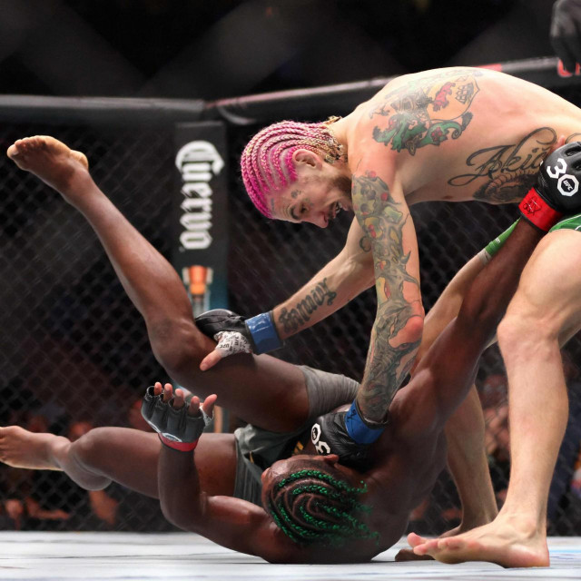 &lt;p&gt;BOSTON, MASSACHUSETTS - AUGUST 19: Sean O�Malley throws a punch against Aljamain Sterling during their Bantamweight title fight at UFC 292 at TD Garden on August 19, 2023 in Boston, Massachusetts. Paul Rutherford/Getty Images/AFP (Photo by Paul Rutherford/GETTY IMAGES NORTH AMERICA/Getty Images via AFP)&lt;/p&gt;