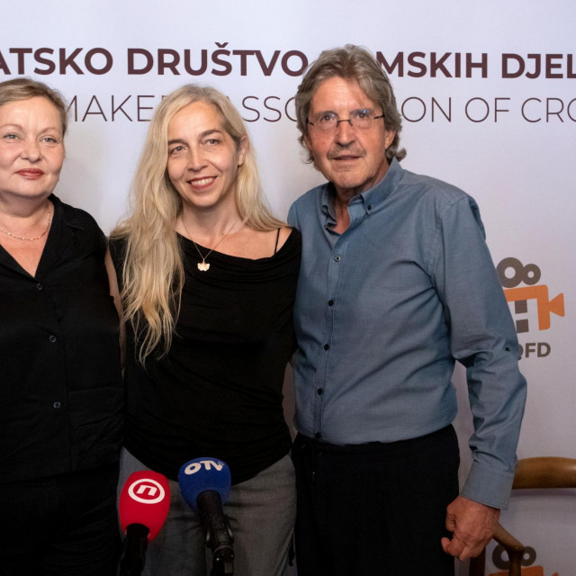 Ksenija Marinkovic, Dubravka Turic, Chris Maricic.