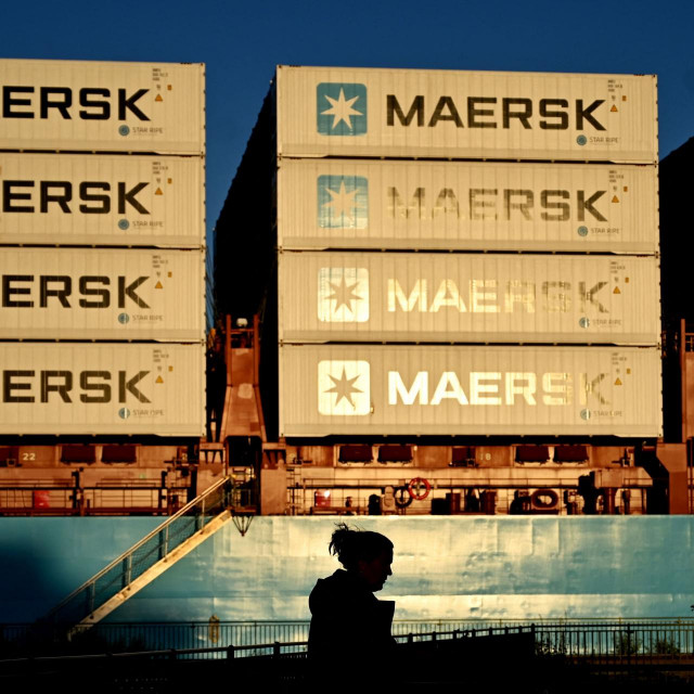 &lt;p&gt;Brodarski div Maersk&lt;/p&gt;
