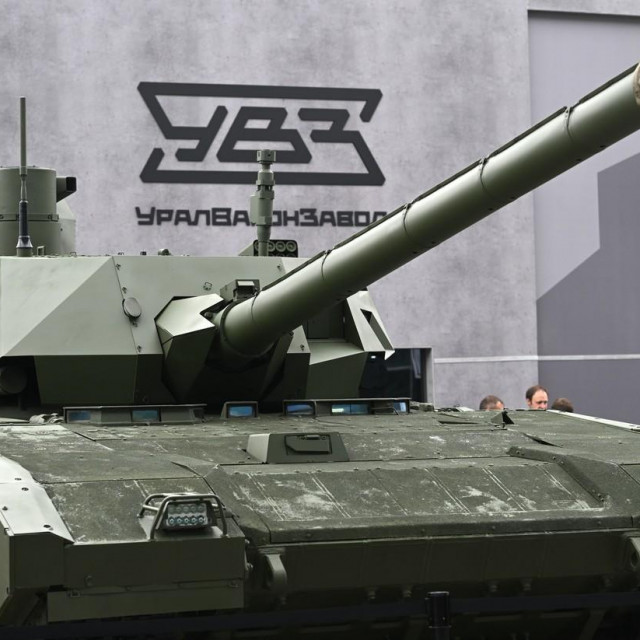 &lt;p&gt;Namoderniji ruski tenk T-14 Armata, za kojeg još nije potvrđeno da je bio na bojištu u Ukrajini&lt;/p&gt;
