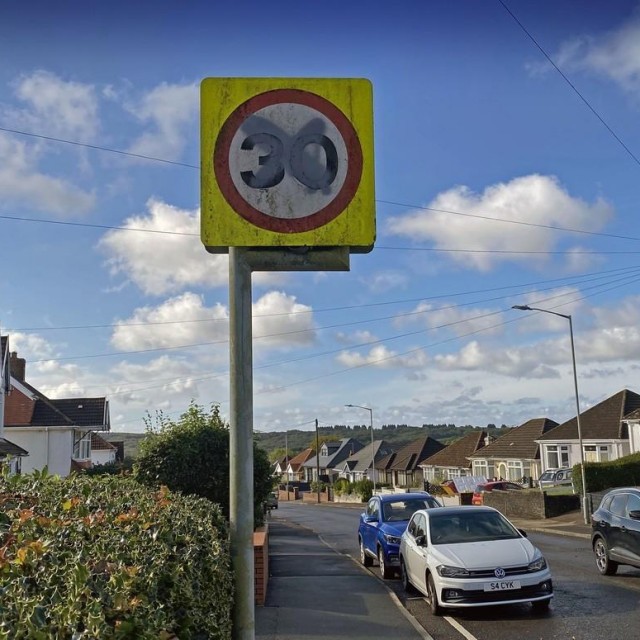 &lt;p&gt;Prometni znak ograničenja brzine u Walesu (ilustracija)&lt;/p&gt;