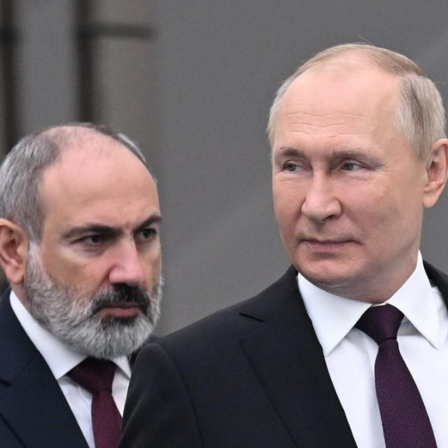 Nikol Pašinjan i Vladimir Putin