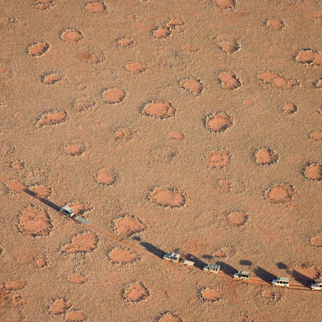 &lt;p&gt;Krugovi u pustinji Namib&lt;/p&gt;