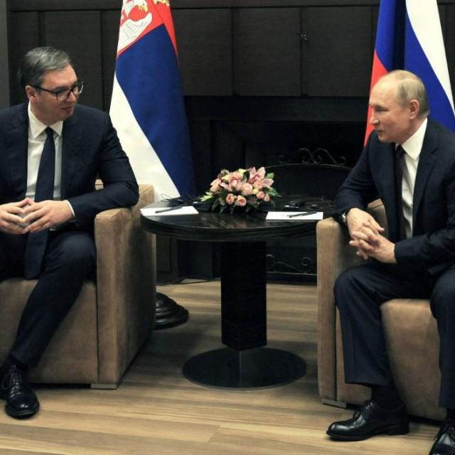 Aleksandar Vučić i Vladimir Putin u Sočiju krajem 2021.