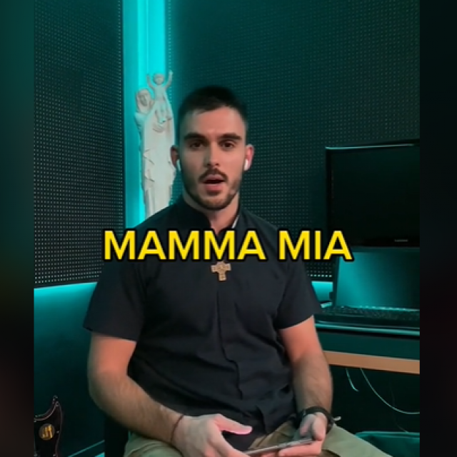 &lt;p&gt;Tik Tok&lt;/p&gt;
