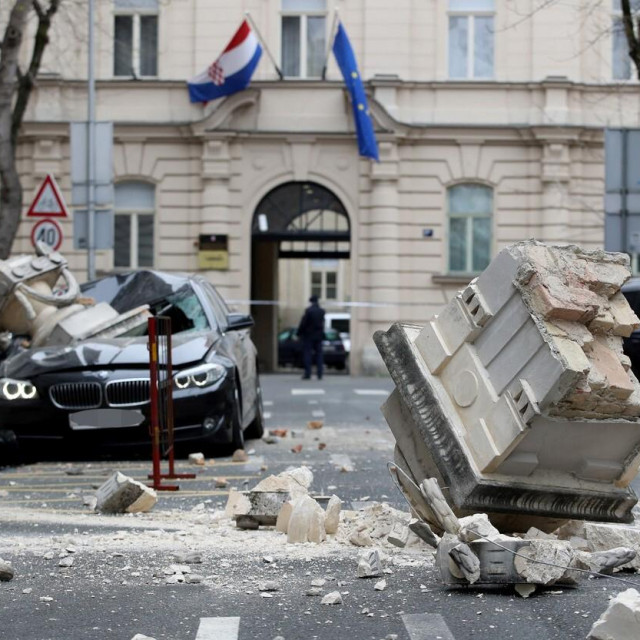 Prizor nakon potresa u Zagrebu