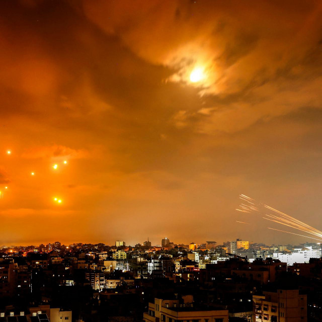 Željezna kupola presrela je u nedjelju kišu projektila ispaljenih iz Gaze