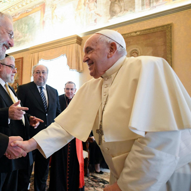 Papa Franjo na sastanku s europskim rabinima