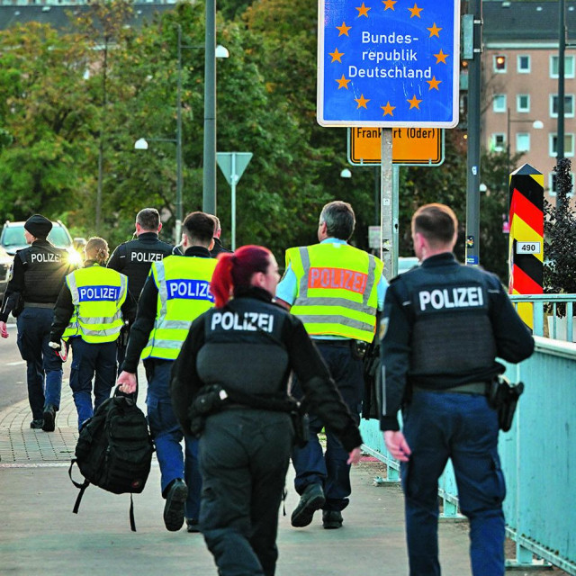 &lt;p&gt;Njemačka savezna policija na njemačko-poljskom graničnom prijelazu&lt;/p&gt;