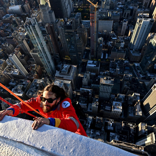 &lt;p&gt;Jared Leto tijekom penjanja na Empire State Building&lt;/p&gt;