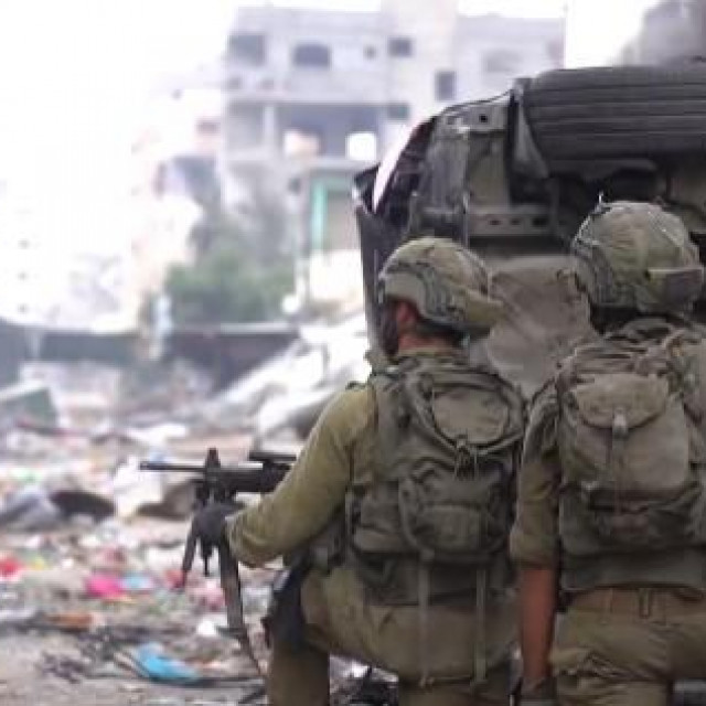 &lt;p&gt;Izraelski vojnici pred bolnicom al-Shifa u Gazi&lt;/p&gt;