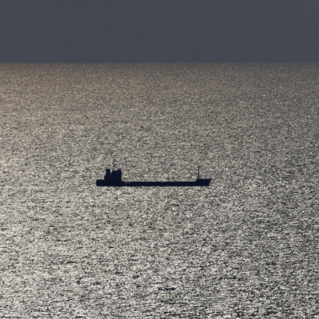 Brod sa žitom napušta Ukrajinu (fotografija iz rujna)