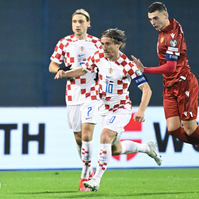 &lt;p&gt;Modrića i suigrače sada čeka ždrijeb skupina za Euro gdje mogu igrati i protiv Srbije&lt;/p&gt;