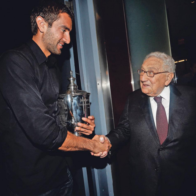 &lt;p&gt;Henry Kissinger čestitao je našem tenisaču Marinu Čiliću osvajanje US Opena 2014. godine&lt;/p&gt;