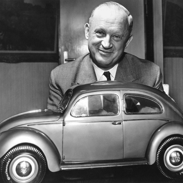 &lt;p&gt;Heinrich Nordhoff 1962. u pogonu VW-a&lt;/p&gt;