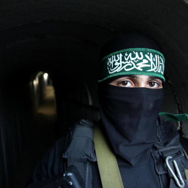 Hamasovac u tunelu, ilustracija