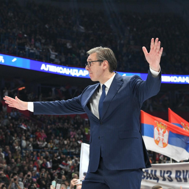 &lt;p&gt;Aleksandar Vučić tijekom predizbornog skupa u prosincu&lt;/p&gt;