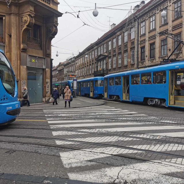 &lt;p&gt;Zastoj tramvaja u centru Zagreba&lt;/p&gt;