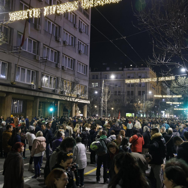 Prosvjed oporbe u Srbiji zbog izborne krađe (arhiva)