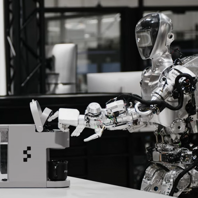 &lt;p&gt;Humanoidni robot&lt;/p&gt;
