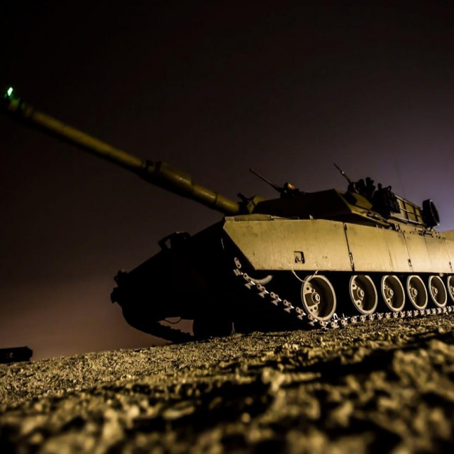 Tenk M1A1 Abrams