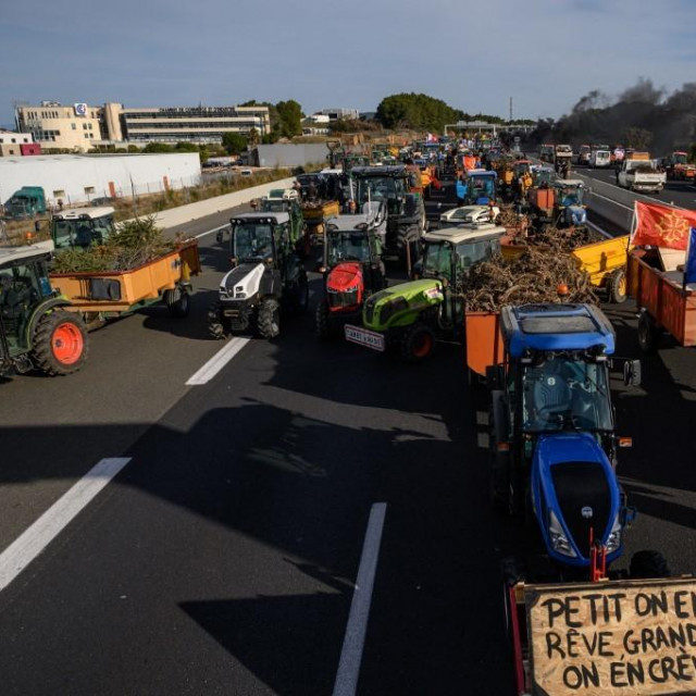 &lt;p&gt;Prosvjed poljoprivrednika u Francuskoj&lt;/p&gt;