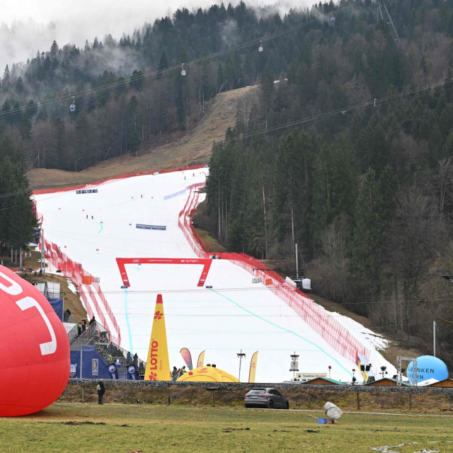 Ovako je u subotu izgledala ciljna arena u Garmischu