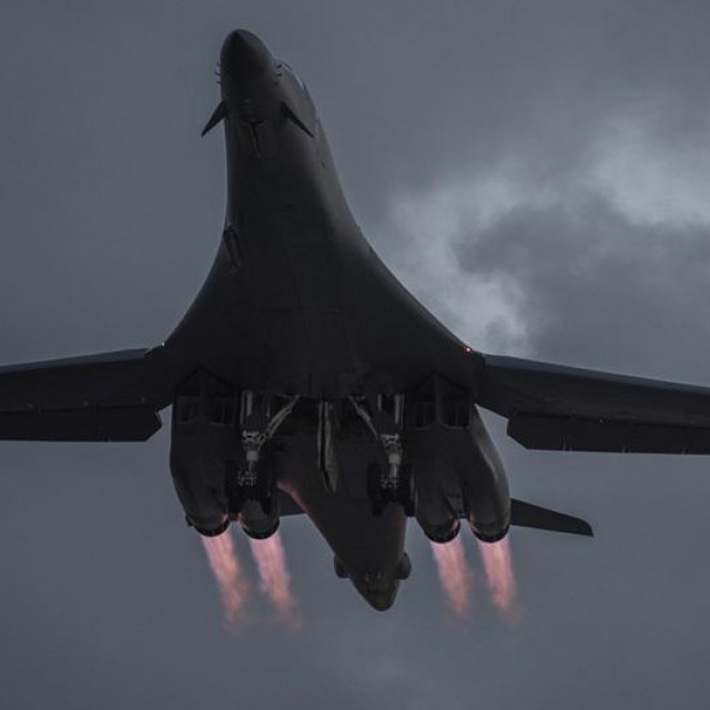 &lt;p&gt;Ilustracija, američki dalekometni bombarder B-1B Lancer, navodno korišten u napadu na ciljeve u Iraku i Siriji&lt;/p&gt;
