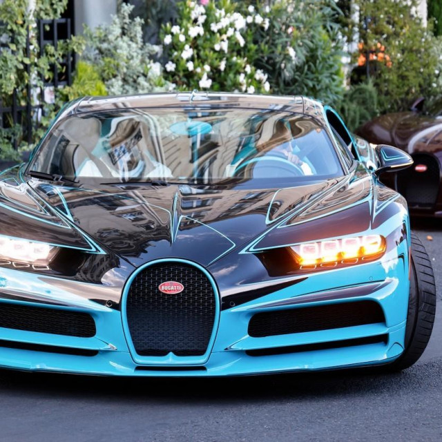&lt;p&gt;Bugatti Chiron Sport&lt;/p&gt;