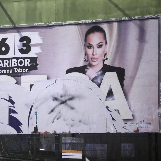 &lt;p&gt;Plakati za Cecin nastup u Mariboru oštećeni su u Zagrebu &lt;/p&gt;
