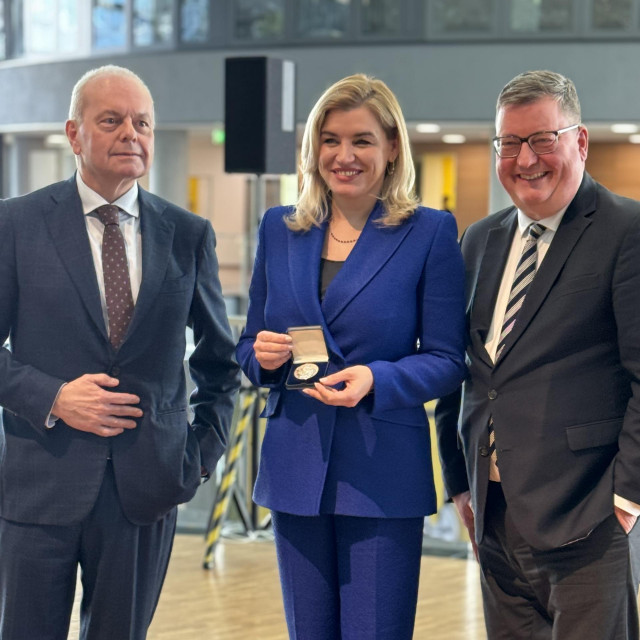 Ministrica turizma Nikolina Brnjac primila medalju ADAC-a
 