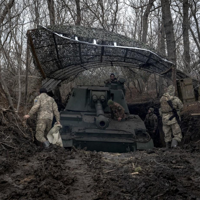 Ukrajinski vojnici kod Avdiivke