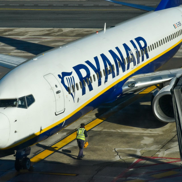 &lt;p&gt;Zrakoplov Ryanaira&lt;/p&gt;
