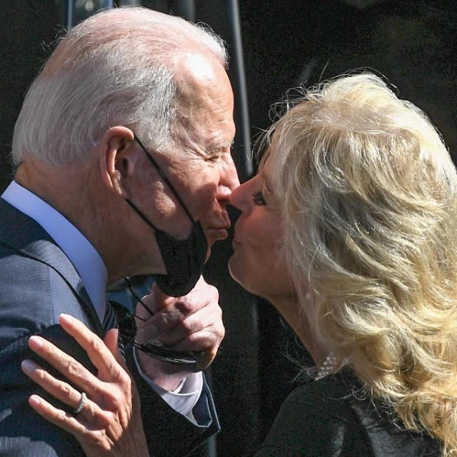 &lt;p&gt;Joe i Jill Biden&lt;/p&gt;