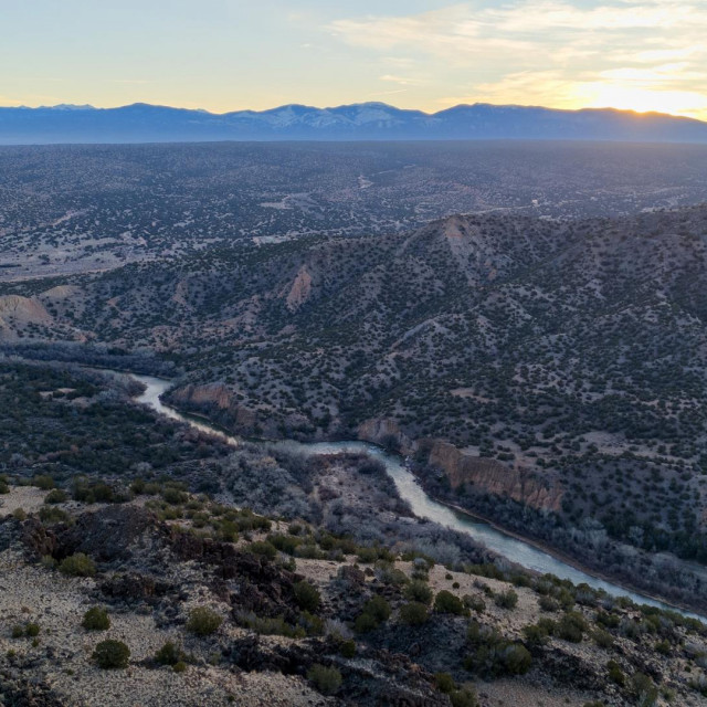Rio Grande River od White Rock Overlook Parka u Los Alamosu