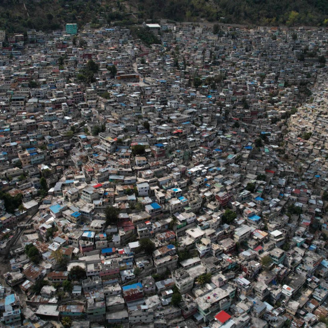 Pogled na Port-au-Prince, glavni grad Haitija, iz zraka

 

 