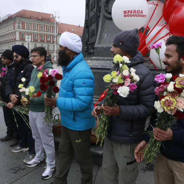 Jedna od vodećih agencija za posredovanje pri zapošljavanju stranih radnika u Hrvatskoj organizirala je podjelu cvijeća povodom Dana žena