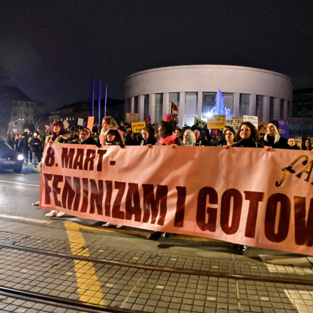 &lt;p&gt;Noćni marš u Zagrebu&lt;/p&gt;