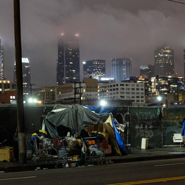 &lt;p&gt;Beskućnici u Los Angelesu&lt;/p&gt;