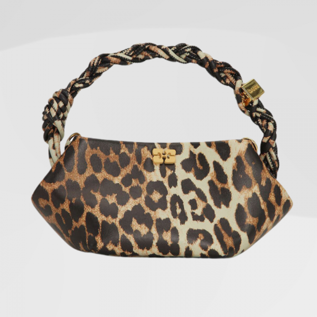 Ganni Bou kožna torba s leopard uzorkom (363 eura)